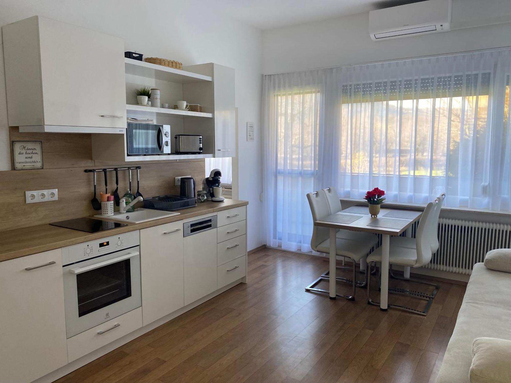 Rosebeach Appartement Am Ossiachersee Und Gerlitzen Skipiste 보덴스도르프 외부 사진